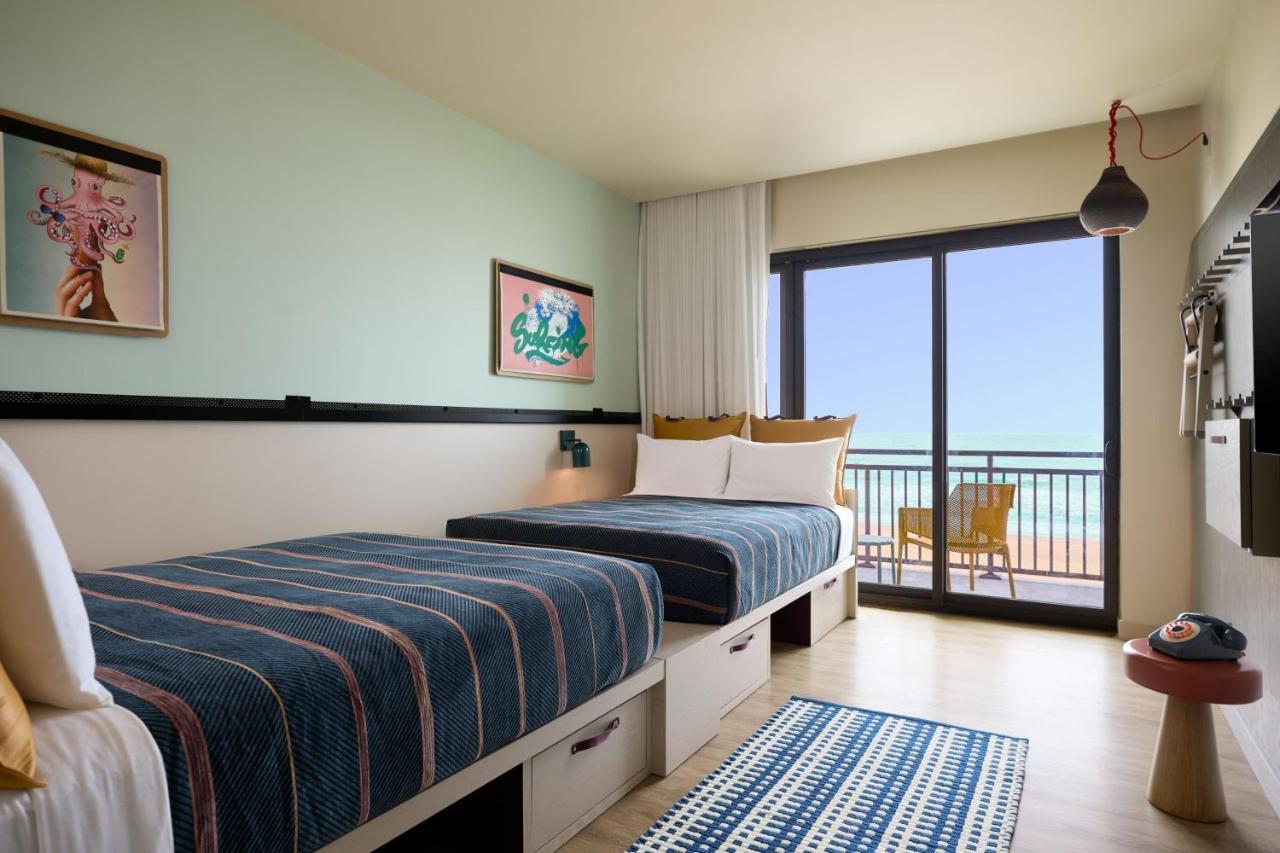 Moxy Virginia Beach Oceanfront Exteriör bild